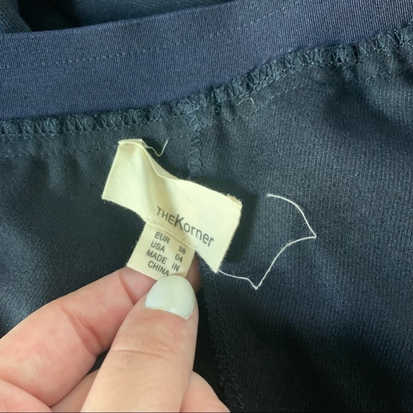 The Korner Pull On Cropped Pants - Picture 9 of 9